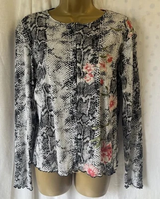 Mesh Snake Animal Floral Size 18 16 Hook & Eye Long Sleeved Lettuce Hem Top Y2K - Image 1 of 4