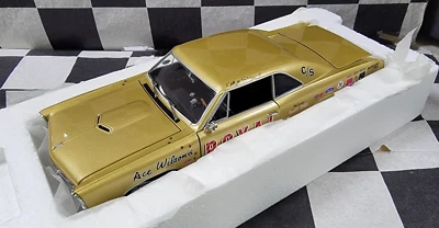 Pontiac GTO 1966 Ace Wilson Royal Botcat escala 1:24 University of Racing Legends Foto 1 de 4