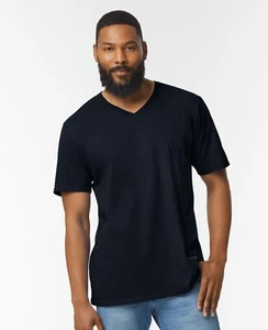 Camiseta Gildan Softstyle Cuello en V 64V00 - Ajuste Euro/Tejido Tubular - Imagen 1 de 34