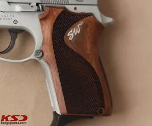 KSD Brand Smith Wesson 6906 Impugnature compatibili in noce diamante - Foto 1 di 3