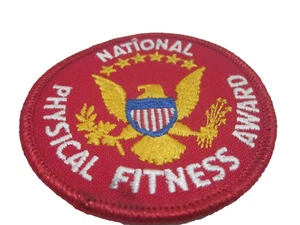 Vintage 1990 National Physical Fitness Award Patch Presidential Seal - Picture 1 of 3