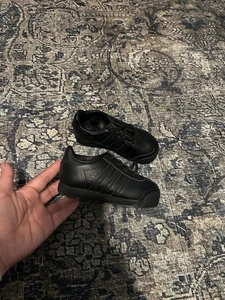 Adidas Samoa Sportschuhe Größe 7 Kinder Kleinkind schwarz/schwarz JH6750 - Bild 1 von 5