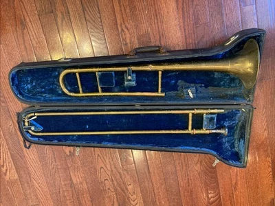 Trombón Frank Holton 1939 Elkhorn Wisconsin con estuche original raro imprescindible Foto 1 de 4
