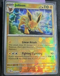 Jolteon 029/131 Pokeball Holo Evoluciones Prismáticas Pokémon Juego de Cartas Coleccionables 2025 - Imagen 1 de 2