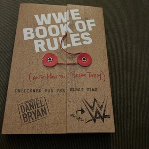 WWE Book of Rules : (And How to Break Them) by WWE Books Staff (2017, Trade... - Foto 1 di 2