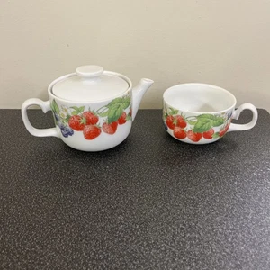Vintage Jolin And Young Strawberry Tea Pot And Cup - Picture 1 of 21