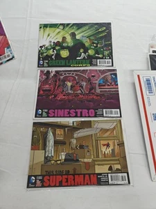 The New 52! Superman, Sinestro, Green Lantern Comic Book Lots Of 3 - Picture 1 of 1