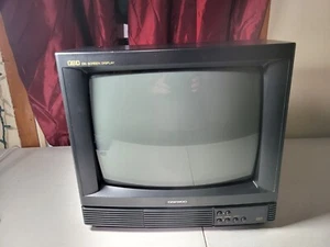 Daewoo 14” Crt Color Television model DTQ-1446FN RF Retro Gamer Works Good - Picture 1 of 10