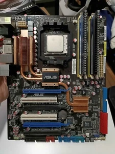 Asus M3A79-T Deluxe Socket AM2+ and DDR2 kit - Picture 1 of 2