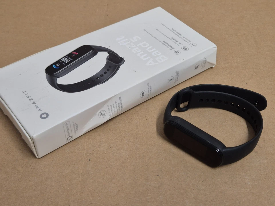 Amazfit Smartwatch Band 5 Aktivitätstracker - Schwarz DEFEKT - Bild 1 von 1