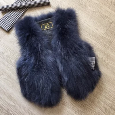 Women's Short Real Fur Autumn Winter Gilet Fox Fur Vest Waistcoats Sleeveless - Image 1 of 4