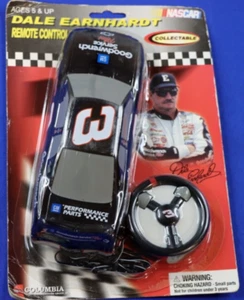 2002 Columbia RCR NASCAR Dale Earnhardt Collectable Remote Control Car - Picture 1 of 3