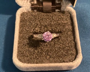 Bubbly Belle ( Size 7 ) - Picture 1 of 4