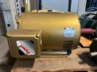 👀 NEW BALDOR 40 HP SUPER-E AC MOTOR 1780 RPM 324T FRAME 3Ø 230/460 VAC EM2539T - Image 1 of 4