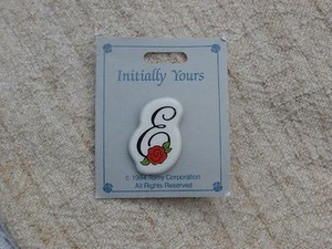 Letter E with Red Rose, Vintage Initial Brooch Pin,1980s Ceramic - Picture 1 of 8