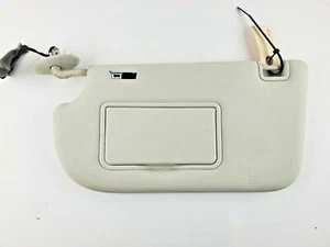 2013-2018 Ford Escape Sun Visor  Shade Driver Left Side Sun visors W/Light  OEM - Picture 1 of 12