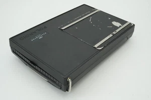 Hasselblad Magazine 100 for Polaroid film 30198 for V series 500 from Japan#304C - Picture 1 of 14