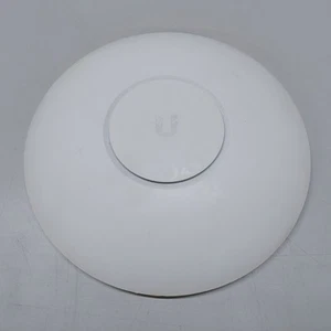 UNIFI UAP-AC-PRO - Factory Reset & TESTED w/FREE SHIPPING inc VAT **NO BRACKET** - Photo 1/2