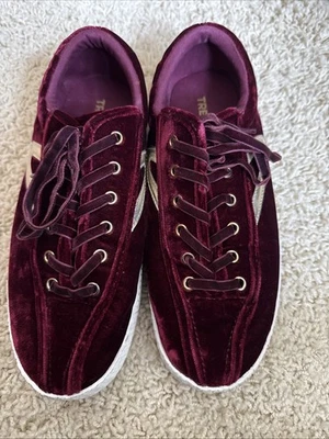Zapatillas Tretorn Mujer Borgoña Nylite Plus Terciopelo Talla 8.5 M Foto 1 de 4