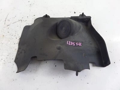 Tapicería del faro trasero derecho BMW 325 E30 84-92 OEM 51.71-1 916 194.9 Foto 1 de 4
