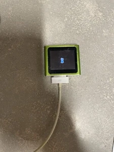 Vintage Bootleg iPod - Green - Powers On But Will Not Hold Charge - Picture 1 of 12