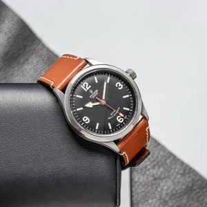 TUDOR Ranger 79910 En Correa Con Tarjeta Y Caja Interior Año 2014 - Imagen 1 de 9