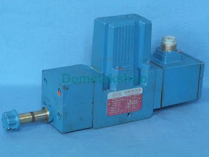 Netstal Moog D661Z2742J P80HXAPFNEA2 963.364.8027 Hydraulic Valve - Picture 1 of 3