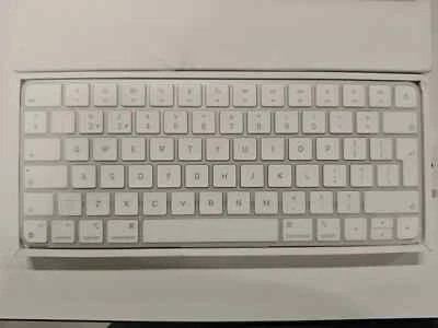 Apple Magic Keyboard A2450 (open box) Genuine  - Bild 1 von 4