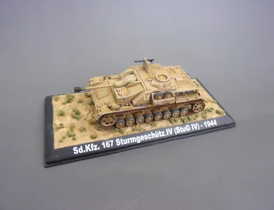 German WW2 tank destroyer Sd.Kfz.167  StuG IV, Italy 1944 upgraded Amercom 1/72 - Image 1 of 4