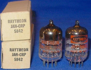 NOS NIB Matched Pair Raytheon JAN CRP 5842 Windmill Getter Vacuum Tubes - Picture 1 of 3