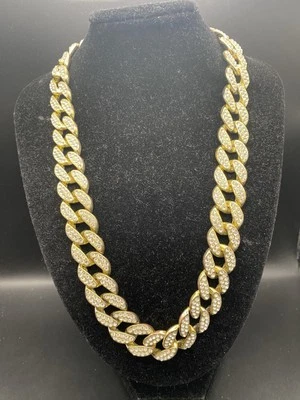 Collar Hip Hop Tono Oro Amarillo Helado Miami Cubano 15 mm Eslabón 18" 92 g MIRAR Foto 1 de 4