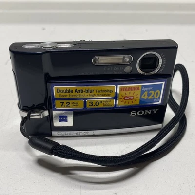 Sony Cyber-shot DSC-T30 7.2MP Compact Digital Camera - Image 1 of 4