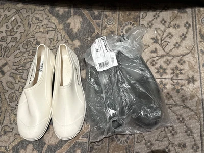 (2) Sz 8 Green & Cream Unisex Waterproof Garden Welly Shoes Gardening Clogs - Image 1 of 4