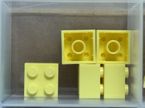 LEGO Parts - Bright Light Yellow Brick 2 x 2 - No 3003 - QTY 5 - Picture 1 of 1