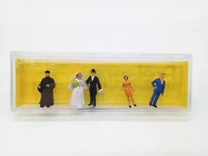 Preiser Figures Wedding Bride & Groom Clergyman & Guests - OO/HO (1:90) - New - Picture 1 of 4