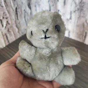 Vintage 1978 R Dakin Gray Squirrel Plush 4.5" - Shredded Clippings Filled - Firm - Picture 1 of 8