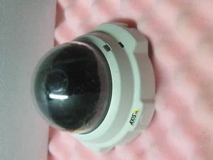 Axis P3301 PoE Security Dome Camera 0290-001-02 - Bild 1 von 7