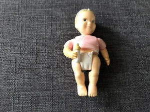 LOVING FAMILY BABY GIRL FIGURE SISTER DAUGHTER DOLLHOUSE FISHER PRICE 2.75" - Picture 1 of 5