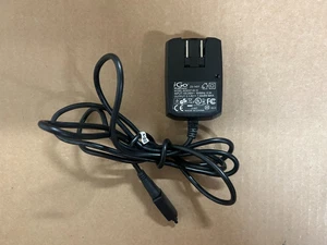 iGo - 6630027-03 10 - Wallpower A/C Adapter/Charger/Power Supply - 3.1-9v Output - Picture 1 of 4