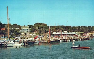 Postal Pleasure Craft Hyannis Harbor Massachusetts MA-1679 sin publicar - Imagen 1 de 2