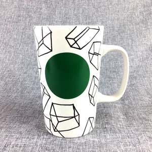 Taza de café Starbucks colección puntos verdes cubos geométricos 16 oz taza de cerámica 2014  - Imagen 1 de 7