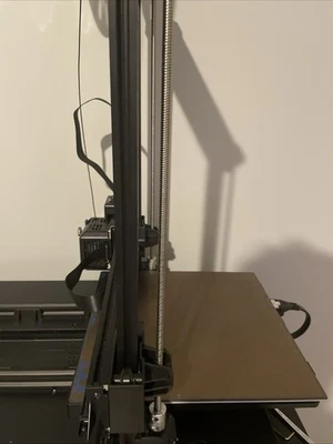 Impresora 3D Mingda Magician X2 con filamento que brilla en la oscuridad filamento verde Foto 1 de 4