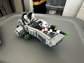 LEGO Star Wars - First Order Snowspeeder (75100) - With Snowtrooper Minifigures