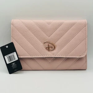 Neu mit Etikett Disney-Geldbörse mit Schnalle - hübsches Pink 6,5 "x 4,5" - Bild 1 von 5