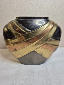Brass Vase with Copper and Pewter, Montgomery Ward 6×7" - Picture 1 of 8