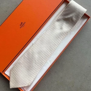 HERMES Tie H Pattern Fasone White Ivory - Picture 1 of 13