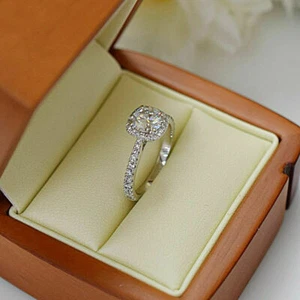 Anello di fidanzamento nuziale con diamante simulato rotondo da 2,0 ct.... - Foto 1 di 6