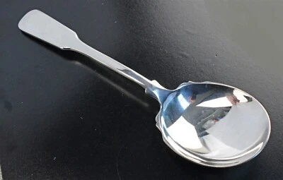 Tuttle Sterling Colonial Fiddle Casserole / Salad Serving Spoon - Image 1 of 2