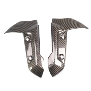 Triumph Trident 660 2021- Carbon Kotflügelverbreiterung - Lack: glänzend; - Bild 1 von 4