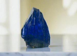 Premium Pleochroic Unheated Natural Tanzanite Crystal Raw Gemstone 18.71 Carats - Picture 1 of 5